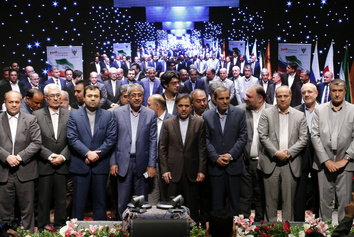 گزارش تصویری/ مراسم آغاز عملیات اجرایی راهآهن برقی- گرمسار اینچه برون
