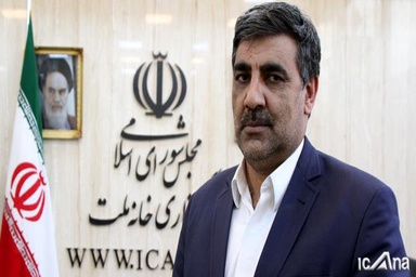 تشدید تخلفات تاکسیرانان پیامد تعلل در تعیین کرایه حمل ونقل عمومی