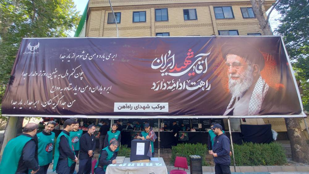 همراهی مدیرعامل راه‌آهن با خادمان