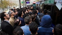 ازدحام در ایستگاه های اتوبوس تصویری از ناپایداری مدیریت شهری است