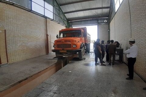 معاینه فنی بیش از ۲۹هزار خودرو سنگین در مراکز معاینه فنی کرمانشاه