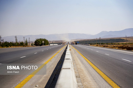 آزادراه اصفهان شیراز (13)