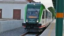 Lithuania’s LTG Link presents first Stadler FLIRT electric train