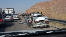 تصادف مرگبار در جاده نایین به اردستان 3 کشته و 9 مصدوم برجای گذاشت