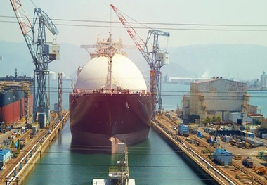 بارگیری نخستین محموله مشترک LNG قطری‎ها