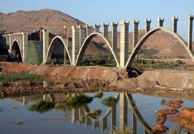 مناقصه عملیات زیرسازی قطعه۷ راه آهن قزوین-رشت-انزلی