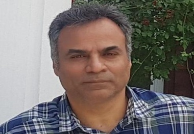 خودرو در پیچ سیاست