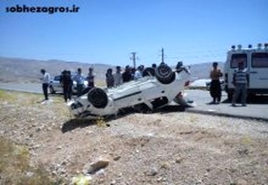 واژگونی یک دستگاه پژو ۲۰۶ در جاده دشتروم - بابا میدان