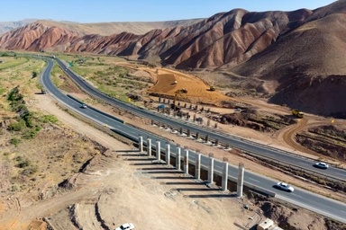 بخشی از آزادراه تبریز–مرند تا پایان شهریور زیر بار ترافیک می رود