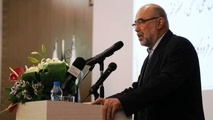 عابدزاده:نباید توسعه فرودگاه فدای مناطق آزاد تجاری شود