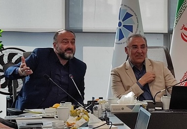 داخلی سازی خودروهای چینی صوری است/ ۷۰ درصد ارز خودرو در سال ۱۴۰۵ باید از منابع غیر بانکی تأمین شود

