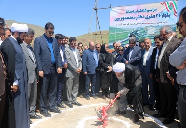 کلنگ‌زنی یک پروژه برای روان‌سازی ورودی جنوبی به داخل سنندج