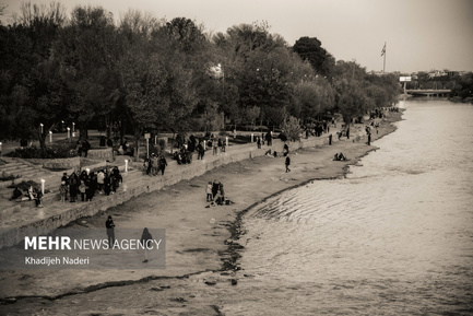 گزارش تصویری زاینده رود در غروب خاطرات (15)