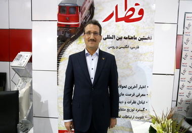 خروج ایستگاه های را‌ه‌آهن از شهر اشتباه است