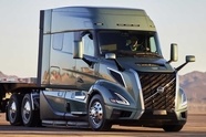 بازتاب جنگ آمریکا و اسرائیل علیه ایران در جاده های چین؛ شتاب بی سابقه به سمت کامیون های برقی