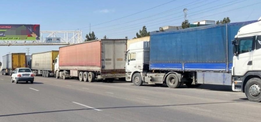 رانندگان کامیون: نظارت بر حمل و نقل جاده ای کالا تقویت شود