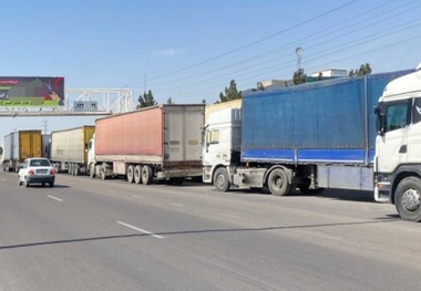 رانندگان کامیون: نظارت بر حمل و نقل جاده ای کالا تقویت شود