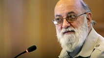 ممانعت از ورود "اتوبوس های برقی" توسط فردی در وزارت کشور!​
