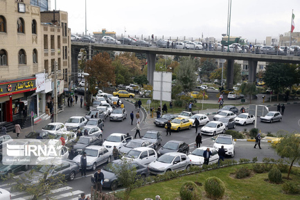 اعتراض‌ها به گران شدن بنزین