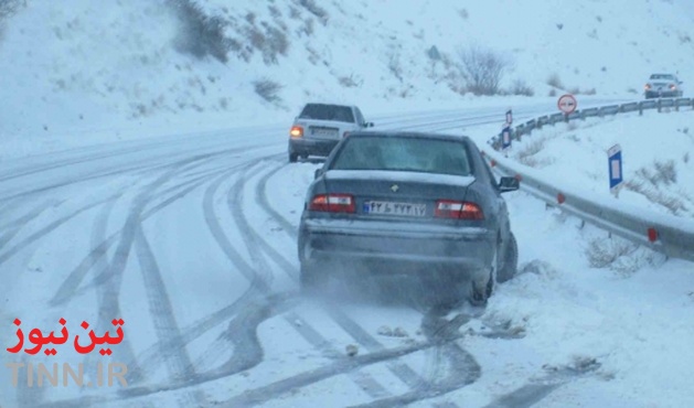 تردد از گردنه اسدآباد همدان با زنجیر چرخ امکان پذیر است
