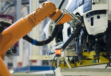  کاهش تولید جهانی خودرو به تقاضای نفت آسیب می‌رساند 