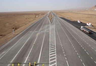 ایمن سازی نقطه ترافیکی بزرگراه کربلا در دستور کار راهداری کرمانشاه قرار گرفت