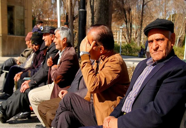 متناسب‌ سازی حقوق بازنشستگان آغاز شد 