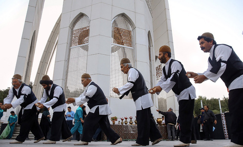 تصب پرچم یا حسین