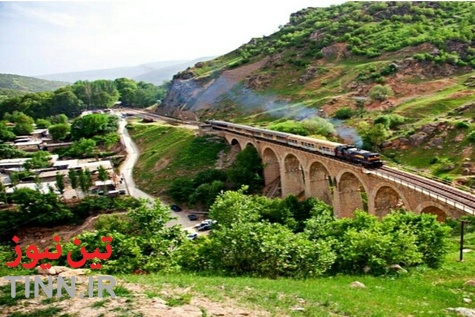 تصاویری دیدنی از ایستگاه ‫راه‌آهن لرستان‬‎
