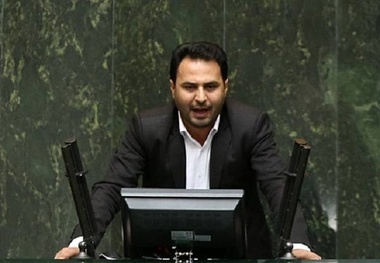 آخوندی به دنبال حفظ صندلی با روش لابی کردن نیست
