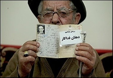 دهقان فداکار ریلی: من زنده ام