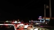 صف کیلومتری پمپ بنزین‌های اصفهان