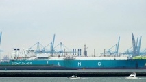 Johor Port Signs LNG Services Agreement with Petronas