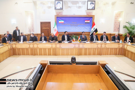  نشست مشترک وزیر راه و شهرسازی جمهوری اسلامی ایران و وزیر حمل و نقل کشور عراق