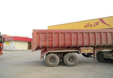 هرج و مرج در توزیع گازوئیل در جایگاه های سوخت + عکس