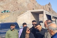 عملیات آواربرداری و ترمیم مسیرهای آسیب دیده هرمزگان بی وقفه ادامه دارد 