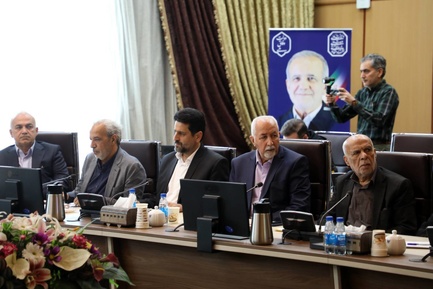 نشست وزیر راه  و مدیرعامل راه آهن  با مدیران ریلی