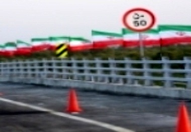 معاون راهداری ایلام: درصدد جمع‌آوری علائم هشداردهنده اضافی در سطح جاده‌ها هستیم