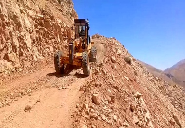 ساخت جاده در صعب العبورترین نقاط چهارمحال و بختیاری/ روستاهای بن بست به شبکه راه متصل می شوند
