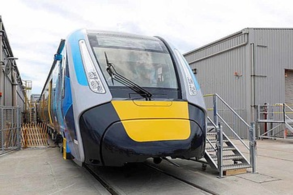 CRRC Launches New YINLV Tourist Train
