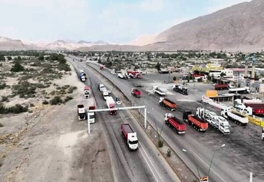 حمل ۱۴۱ هزار تن کالای اساسی با ناوگان باری بوشهر