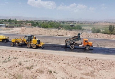بهسازی و ارتقاء ایمنی راه های استان اصفهان در قالب طرح راهداری محوری