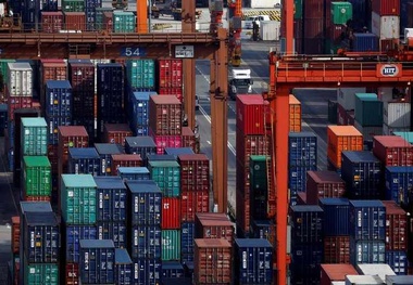 Qatar launches permanent shipping line with Oman, Kuwait