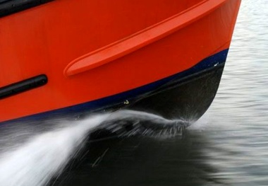Crewman dies onboard bulk carrier off South Africa