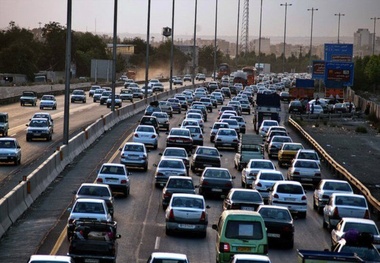 ترافیک سنگین در ورودی های غرب و جنوب شرق تهران