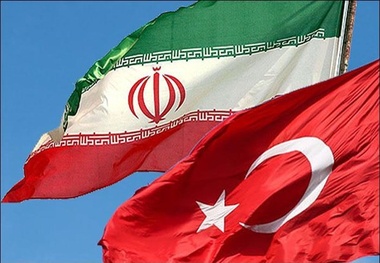 تلاش برای تراز متوازن گردشگری ایران و ترکیه