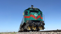 رشد چشمگیر مسافر و بار در راه آهن یزد طی ۸ ماهه سال1404 