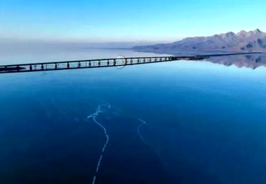 دسترسی گردشگران به نگین فیروزه‌ ای «دریاچه ارومیه» تسهیل شد