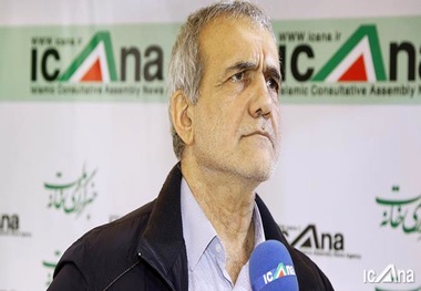 شورای عالی امنیت ملی اعمال محدودیت رئیس جمهور اصلاحات را بررسی کند