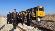 افتتاح پروژه اتصال شهرک صنعتی اشراق زنجان به شبکه ریلی توسط وزیر راه و شهرسازی